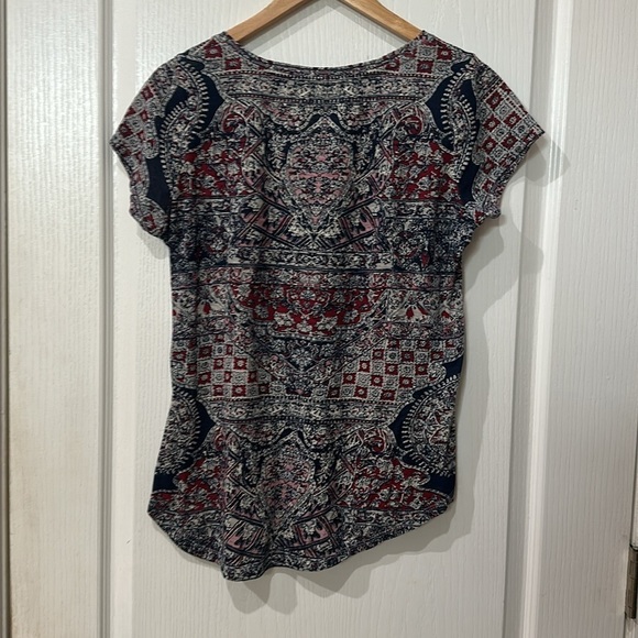 Lucky brand size medium, short sleeve top - Picture 3 of 4